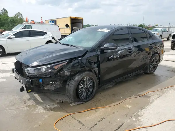 3KPF54AD5RE764905 2024 KIA FORTE - Image 1