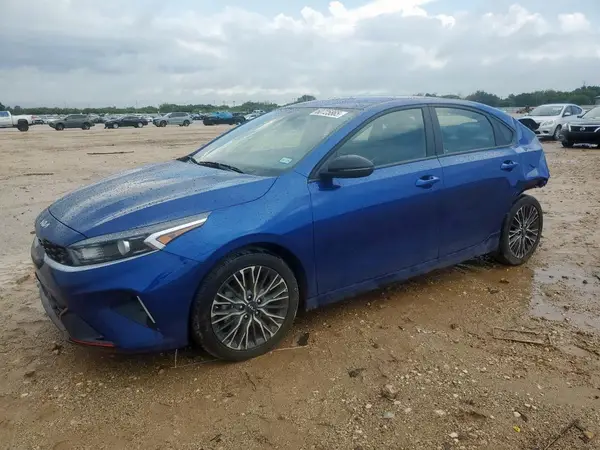 3KPF54AD5RE765732 2024 KIA FORTE - Image 1