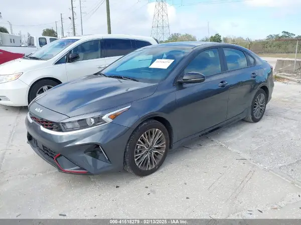 3KPF54AD5RE771885 2024 KIA FORTE - Image 2