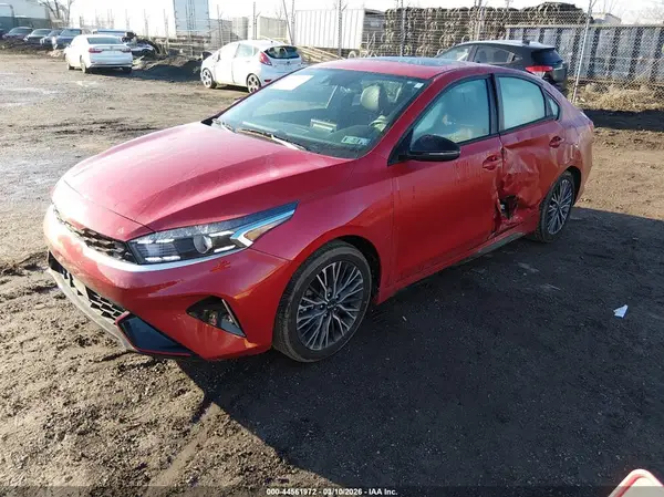 3KPF54AD5RE782272 2024 KIA FORTE - Image 2