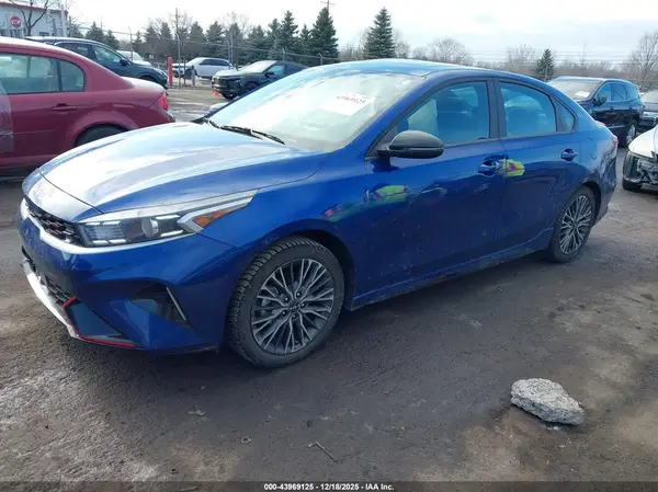 3KPF54AD5RE793529 2024 KIA FORTE - Image 2