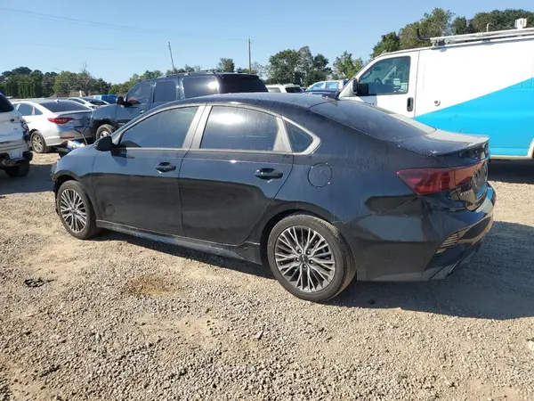 3KPF54AD5RE796933 2024 KIA FORTE - Image 2