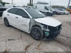 3KPF54AD5RE805808 2024 KIA FORTE