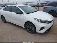 3KPF54AD5RE806327 2024 KIA FORTE