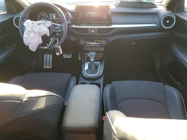 3KPF54AD5RE811124 2024 KIA FORTE - Image 8