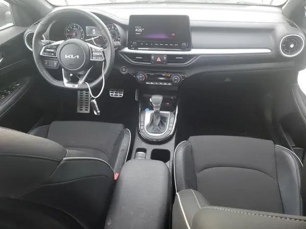 3KPF54AD5RE816260 2024 KIA FORTE - Image 8
