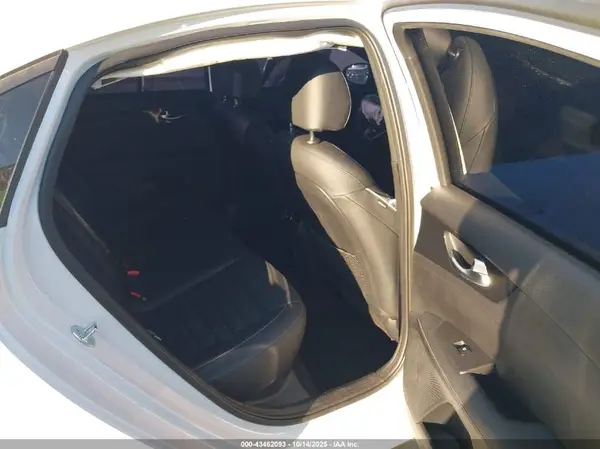 3KPF54AD5RE820082 2024 KIA FORTE - Image 8