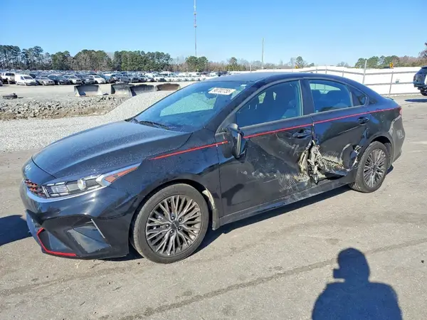 3KPF54AD5RE825962 2024 KIA FORTE - Image 1
