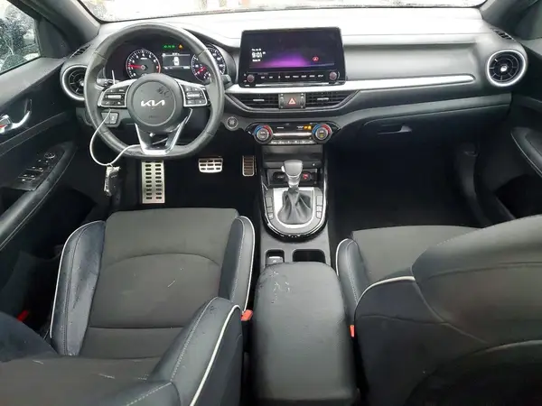 3KPF54AD5RE829154 2024 KIA FORTE - Image 8