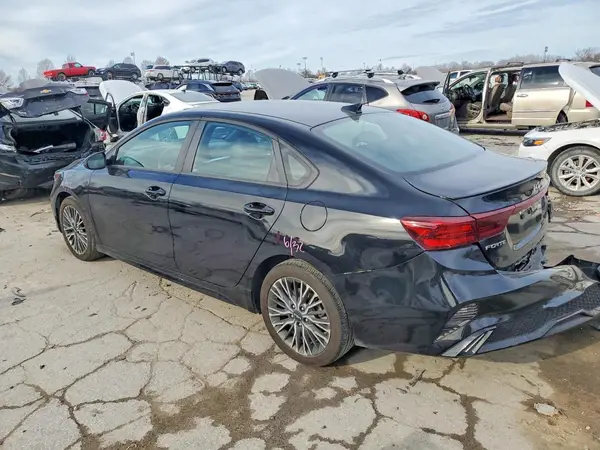 3KPF54AD5RE830367 2024 KIA FORTE - Image 2