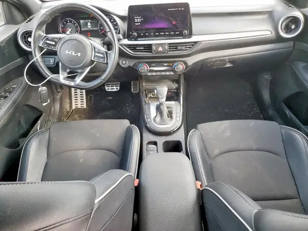 3KPF54AD5RE833690 2024 KIA FORTE - Image 8