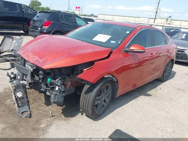 3KPF54AD6KE084808 2019 KIA FORTE - Image 2