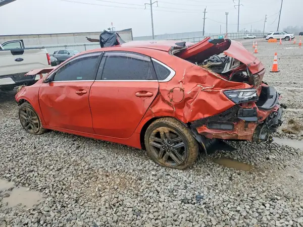 3KPF54AD6KE085859 2019 KIA FORTE - Image 2