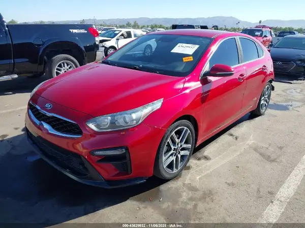 3KPF54AD6LE190581 2020 KIA FORTE - Image 2