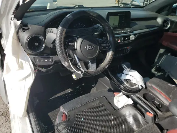 3KPF54AD6LE210182 2020 KIA FORTE - Image 8