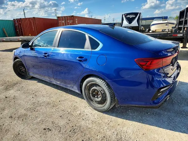3KPF54AD6LE219366 2020 KIA FORTE - Image 2