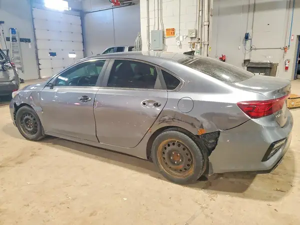 3KPF54AD6LE254201 2020 KIA FORTE - Image 2