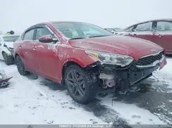 3KPF54AD6ME318982 2021 KIA FORTE