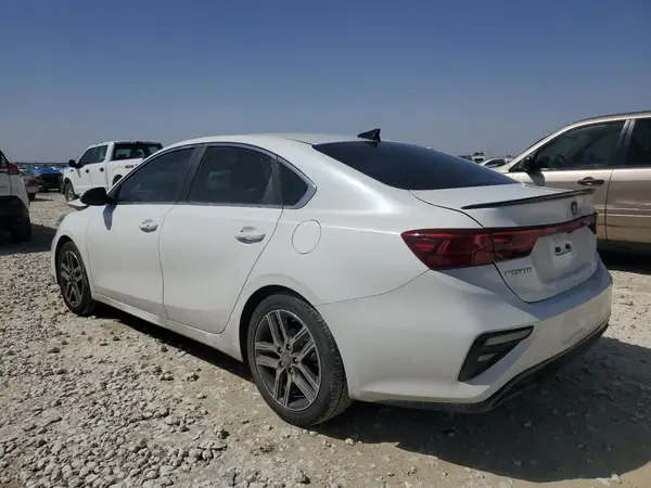 3KPF54AD6ME323017 2021 KIA FORTE - Image 2