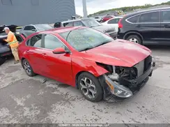 3KPF54AD6ME352162 2021 KIA FORTE
