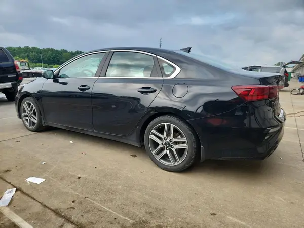 3KPF54AD6ME393584 2021 KIA FORTE - Image 2