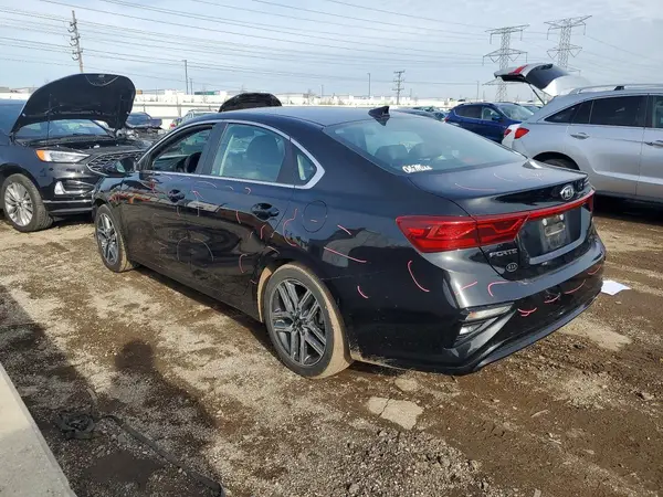 3KPF54AD6ME405748 2021 KIA FORTE - Image 2