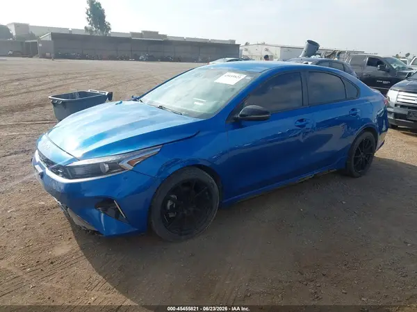 3KPF54AD6NE421885 2022 KIA FORTE - Image 2