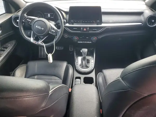 3KPF54AD6NE423460 2022 KIA FORTE - Image 8