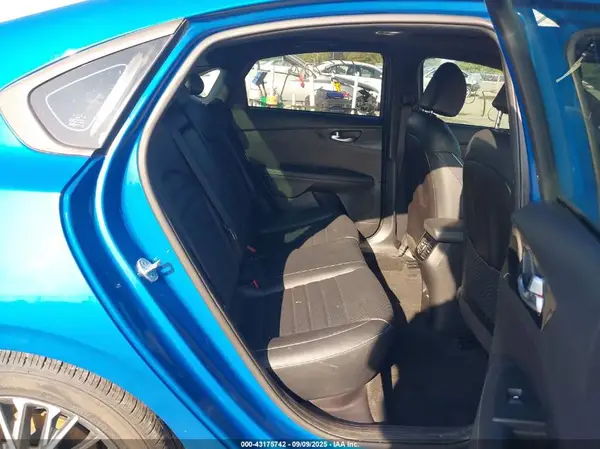 3KPF54AD6NE430344 2022 KIA FORTE - Image 8