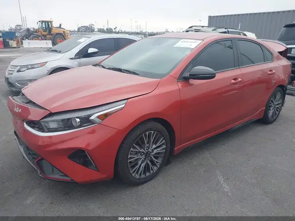 3KPF54AD6NE430828 2022 KIA FORTE - Image 2