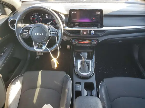 3KPF54AD6NE435141 2022 KIA FORTE - Image 8