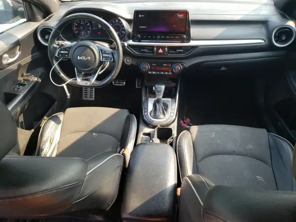 3KPF54AD6NE444700 2022 KIA FORTE - Image 8