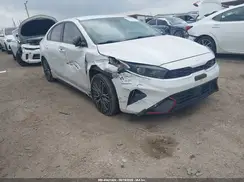 3KPF54AD6NE445443 2022 KIA FORTE