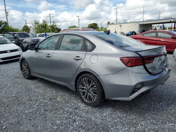 3KPF54AD6NE448231 2022 KIA FORTE - Image 2