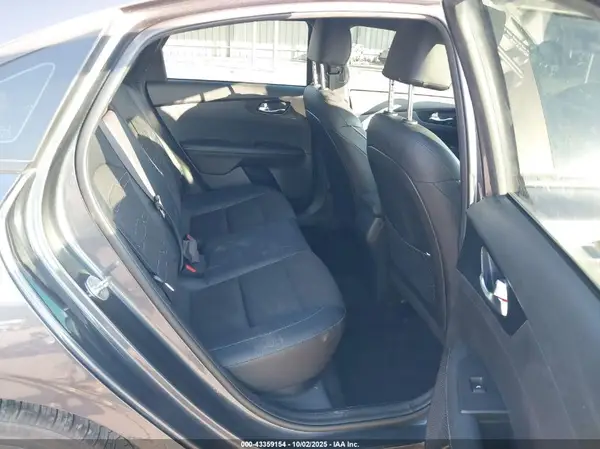 3KPF54AD6NE454742 2022 KIA FORTE - Image 8
