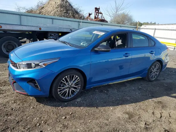 3KPF54AD6NE469290 2022 KIA FORTE - Image 1