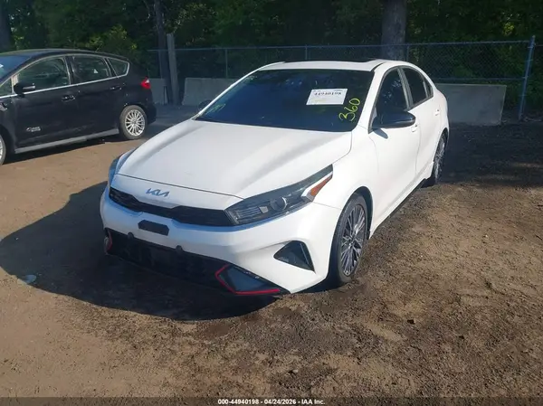 3KPF54AD6NE481794 2022 KIA FORTE - Image 2