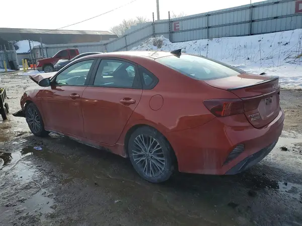 3KPF54AD6NE488017 2022 KIA FORTE - Image 2