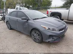 3KPF54AD6NE489961 2022 KIA FORTE