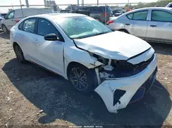3KPF54AD6NE494870 2022 KIA FORTE