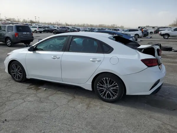 3KPF54AD6PE521214 2023 KIA FORTE - Image 2