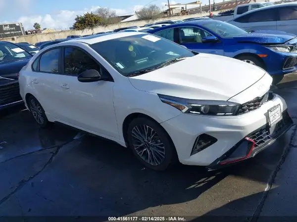 3KPF54AD6PE522041 2023 KIA FORTE - Image 1