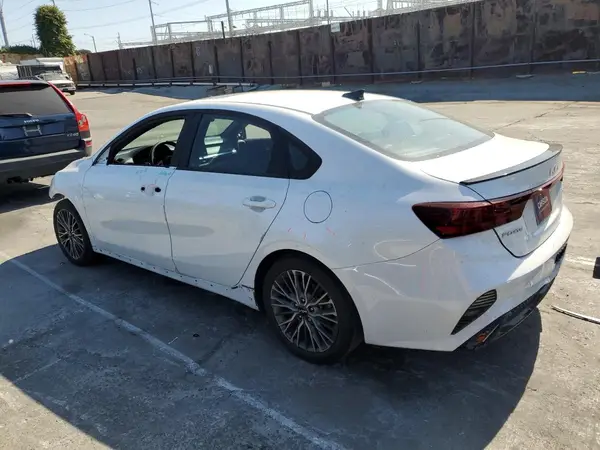 3KPF54AD6PE522640 2023 KIA FORTE - Image 2