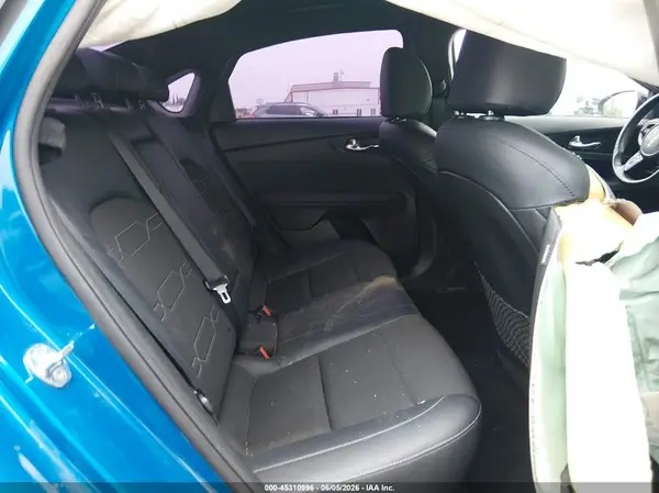3KPF54AD6PE531600 2023 KIA FORTE - Image 8