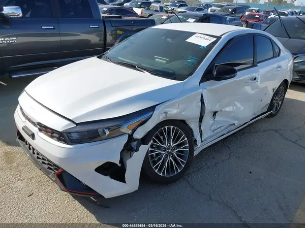 3KPF54AD6PE548168 2023 KIA FORTE - Image 2
