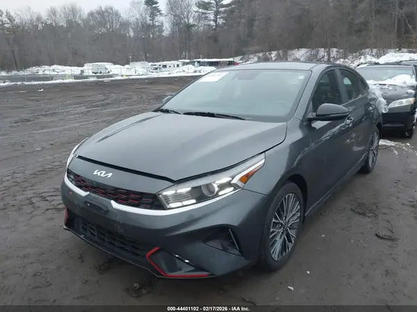 3KPF54AD6PE549689 2023 KIA FORTE - Image 2