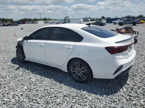 3KPF54AD6PE567948 2023 KIA FORTE - Image 2