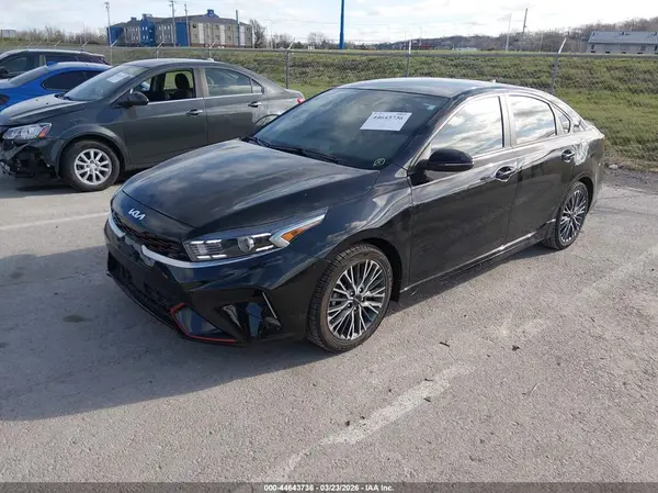 3KPF54AD6PE568095 2023 KIA FORTE - Image 2