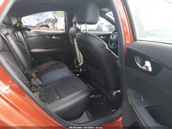 3KPF54AD6PE568372 2023 KIA FORTE - Image 8