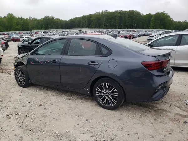 3KPF54AD6PE568663 2023 KIA FORTE - Image 2